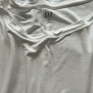 White Gap luxe tee